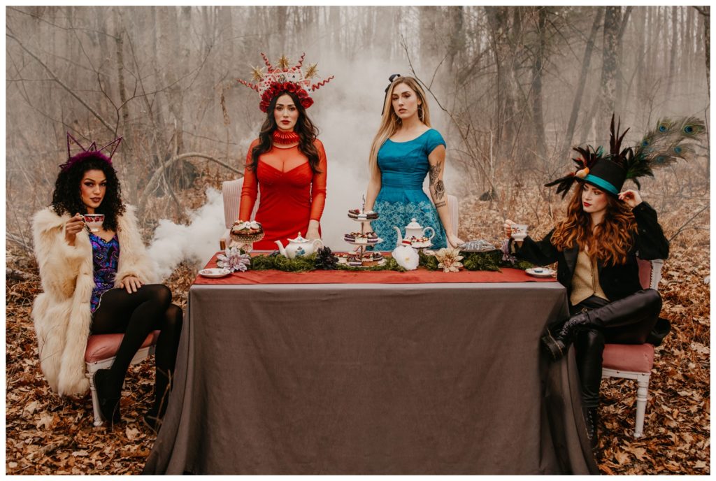 https://rubyjeanphotography.com/wp-content/uploads/sites/18614/2021/04/Alice-In-Wonderland-Queen-Of-Hearts-Cheshire-Cat-Mad-Hatter-Tea-Part-Ruby-Jean-Photography_0027-1024x688.jpg